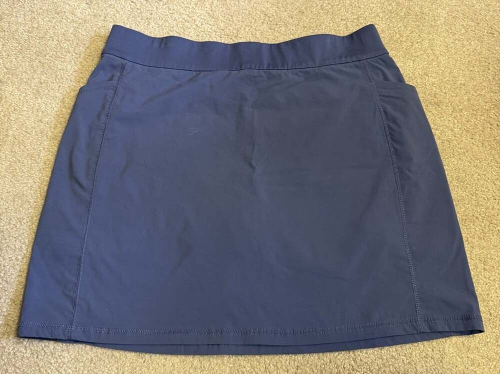 Columbia Women's Active Fit Navy Blue Pull On Skort Short With Pockets XL
